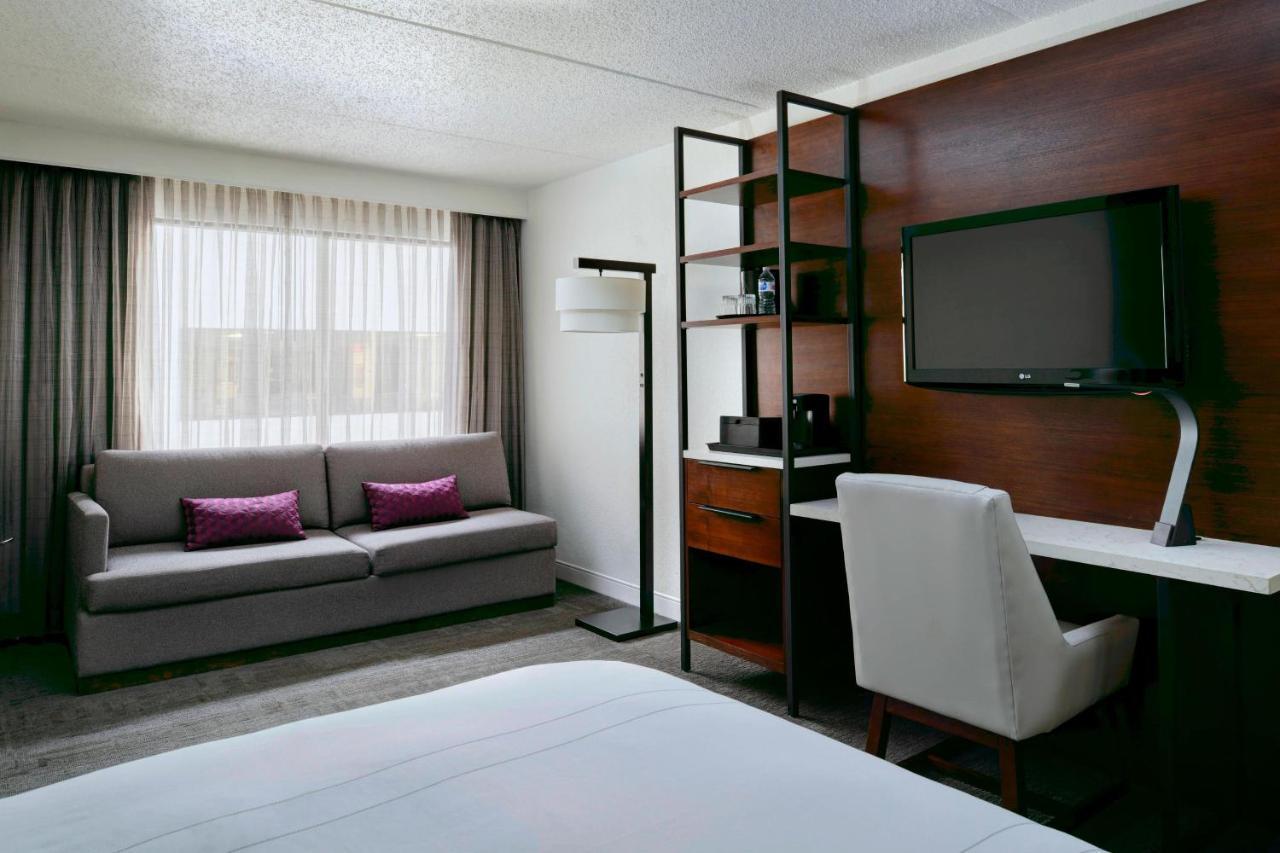 Marriott East Lansing At University Place Exterior foto